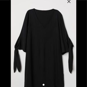 H&M Black dress with tie sleeves